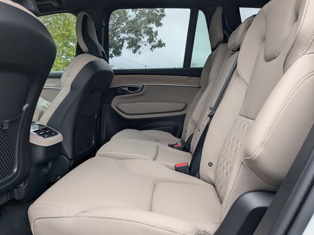 2026 Volvo XC90 Plus - Photo 19