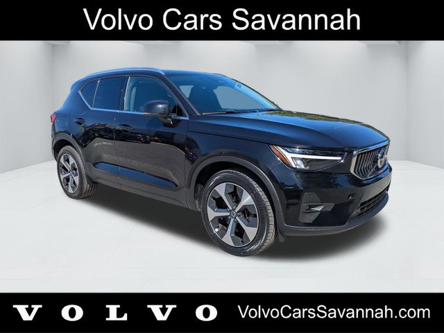 2023 Volvo XC40 B5 Plus Bright AWD's photo