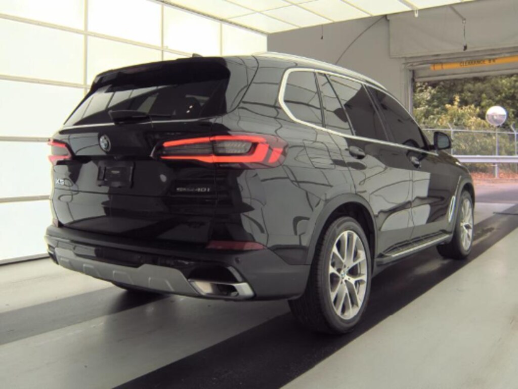 Used 2023 BMW X5 sDrive40i SUV