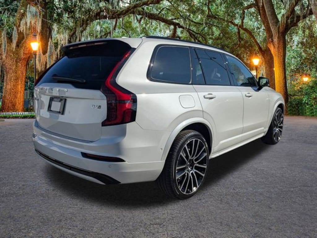 New 2026 Volvo XC90 B6 Ultra Dark Theme 7-Seater SUV
