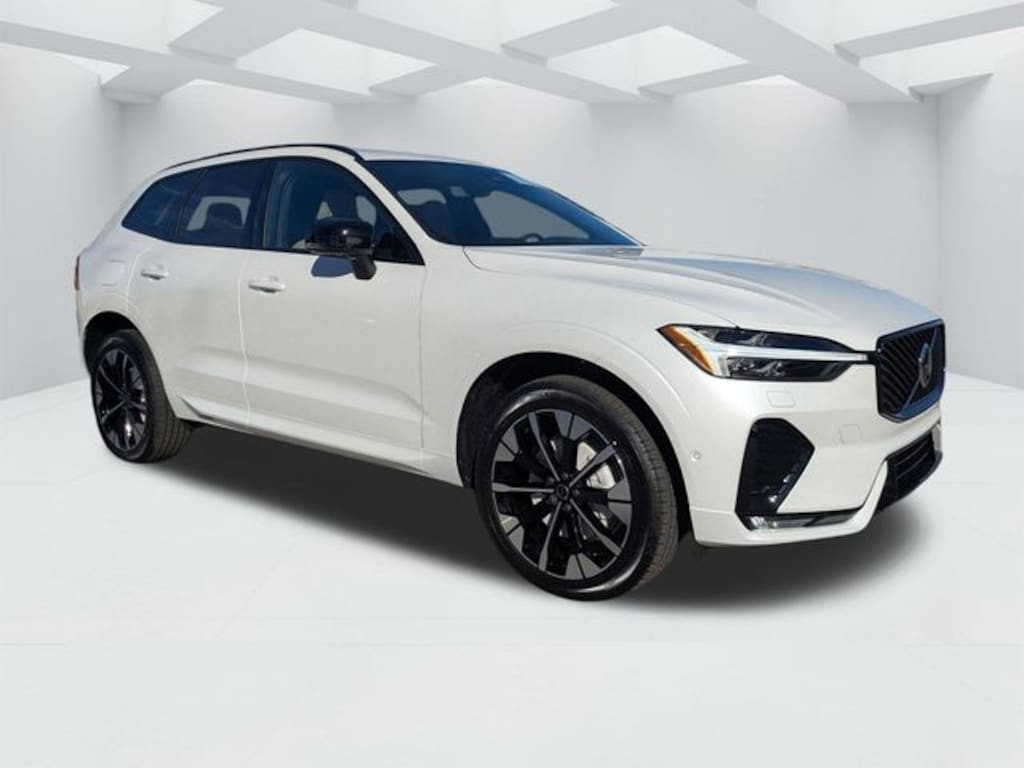 New 2026 Volvo XC60 B5 Plus SUV