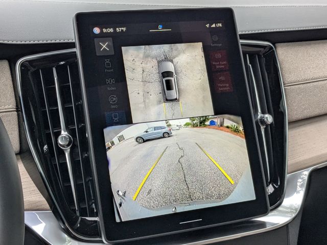 2025 Volvo XC90 Plus - Photo 27