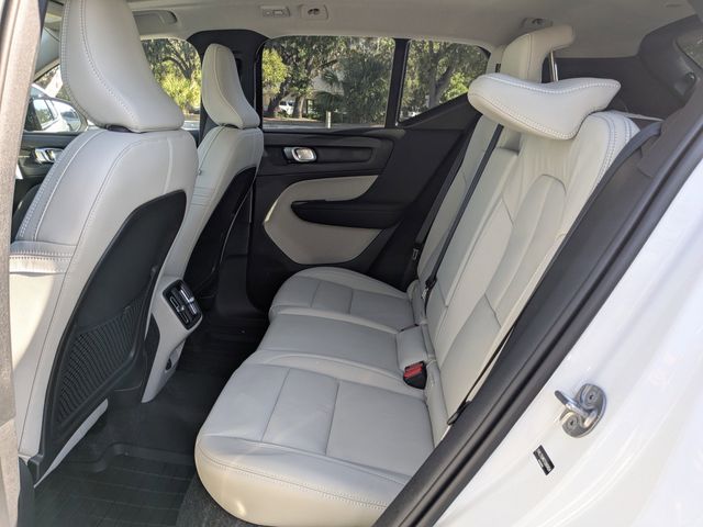 2026 Volvo XC40 Ultra - Photo 14