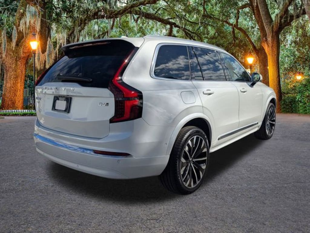 New 2026 Volvo XC90 B6 Ultra 7-Seater SUV