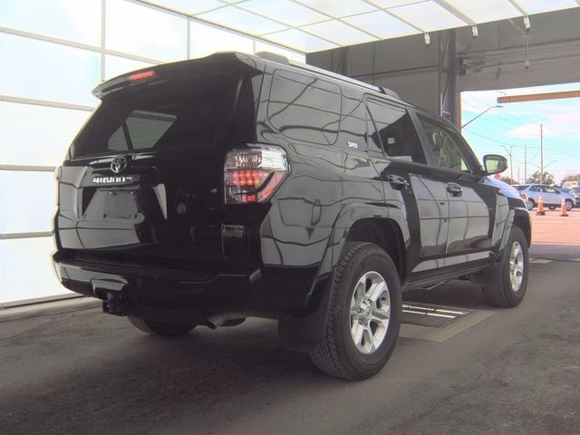 2024 Toyota 4Runner SR5 photo 2