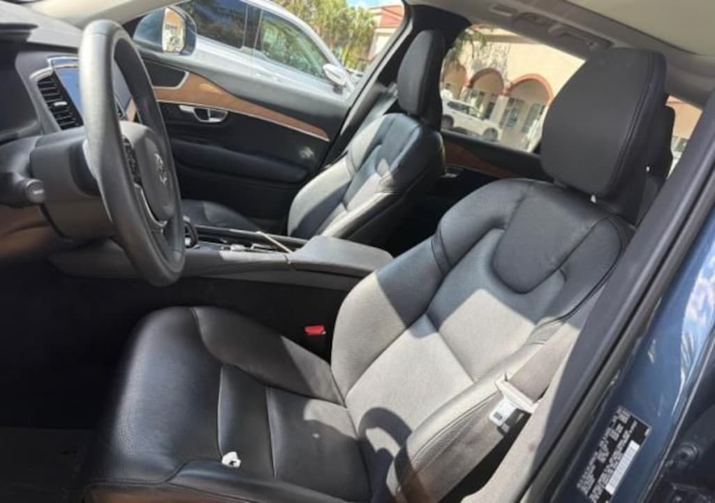 Used 2023 Volvo XC90 B5 Plus SUV