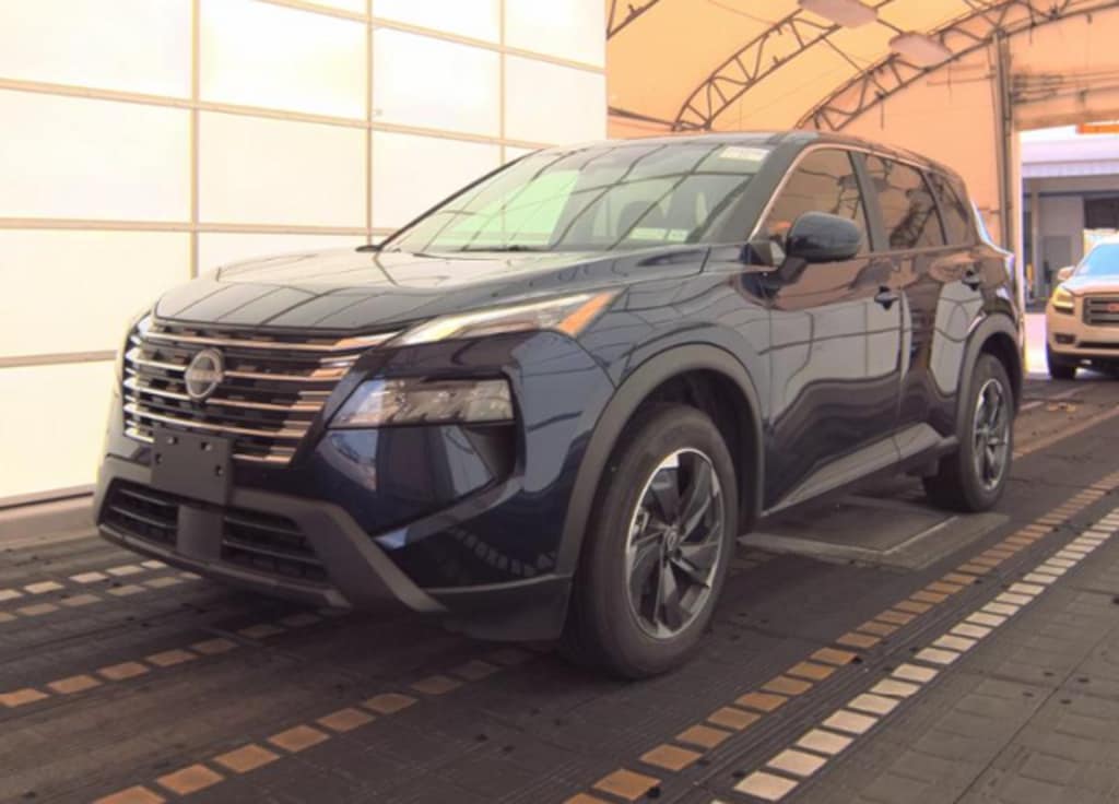 Used 2025 Nissan Rogue SV SUV