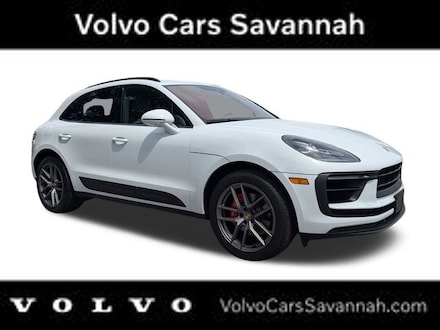 2022 Porsche Macan S SUV