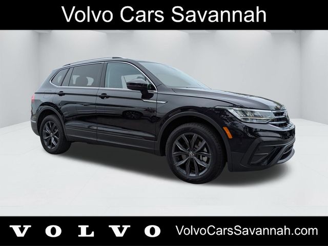2023 Volkswagen Tiguan 2.0T SE's photo
