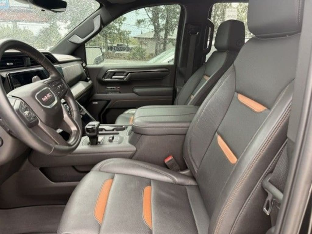 Used 2025 GMC Sierra 1500 AT4 Truck