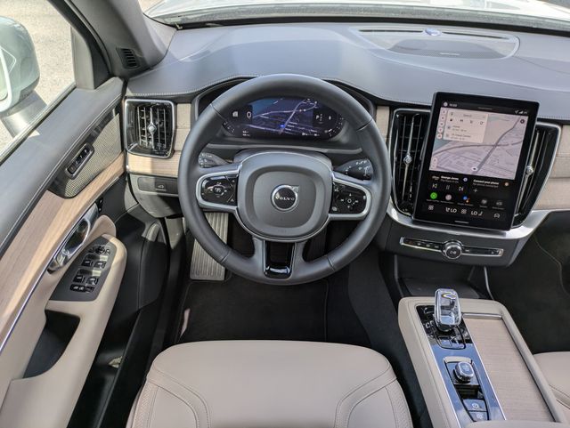 2026 Volvo XC90 Plus - Photo 22