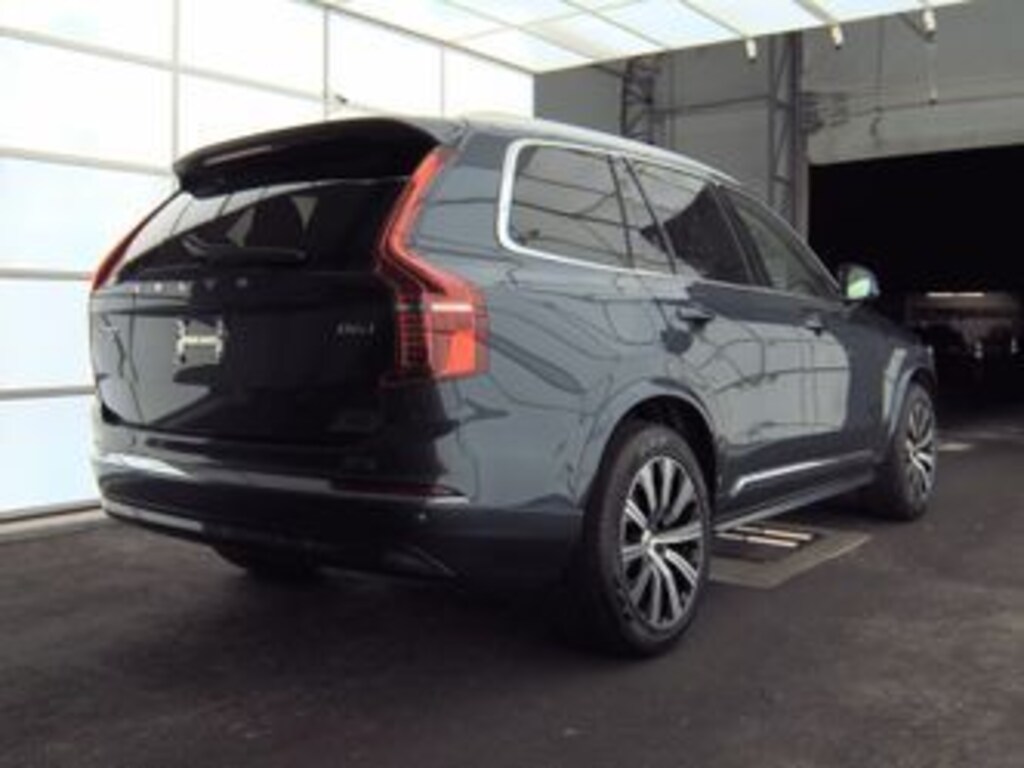 Used 2025 Volvo XC90 B6 Plus 7-Seater SUV