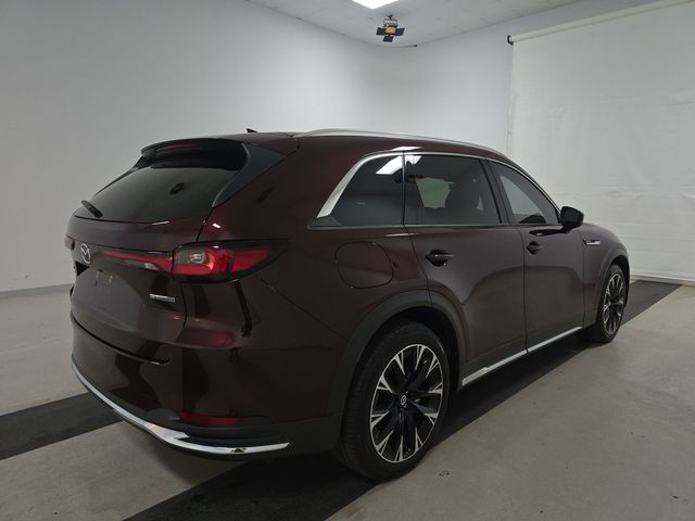 2024 Mazda CX-90 Premium photo 2
