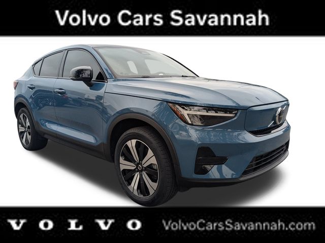2023 Volvo C40 Core's photo