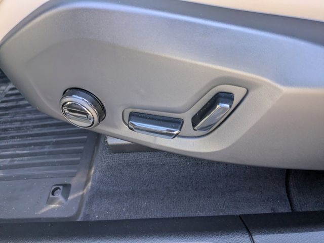 2026 Volvo XC60 Core - Photo 26