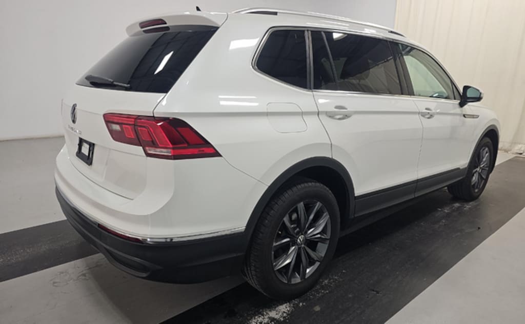 Used 2023 Volkswagen Tiguan 2.0T SE SUV