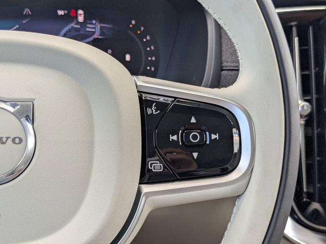 2026 Volvo XC90 Ultra - Photo 29