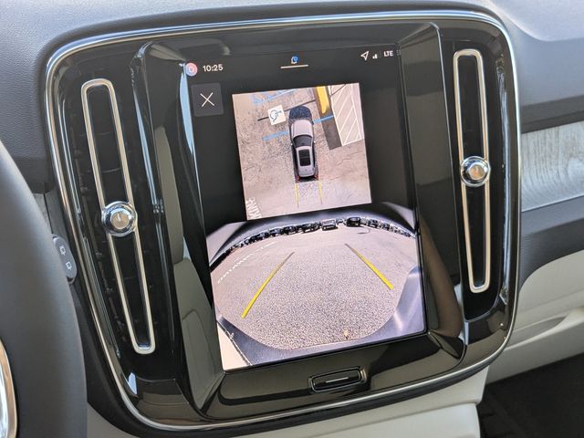 2026 Volvo XC40 Plus - Photo 27
