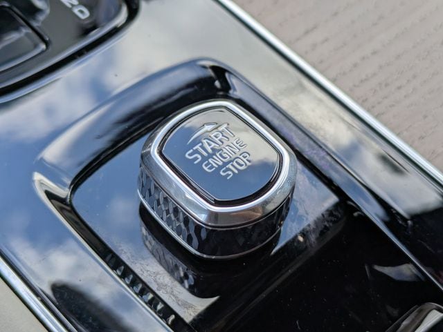 2026 Volvo XC90 Plus - Photo 37