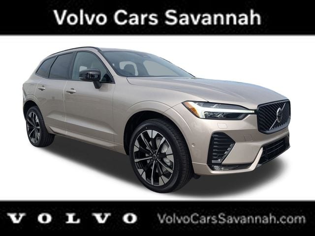 2026 Volvo XC60 Plus's photo