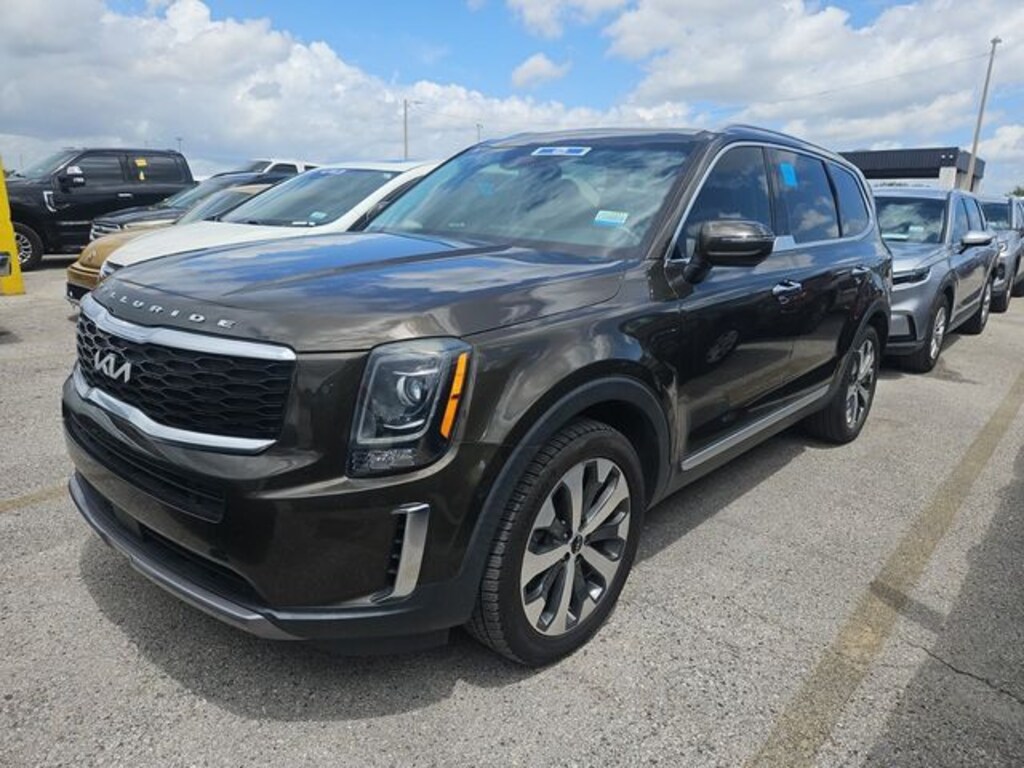 Used 2022 Kia Telluride S SUV