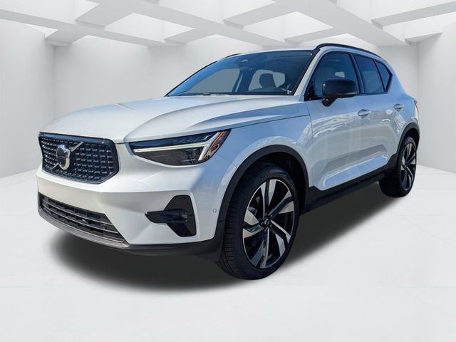 2026 Volvo XC40 Ultra - Photo 8