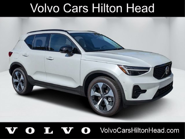 2026 Volvo XC40