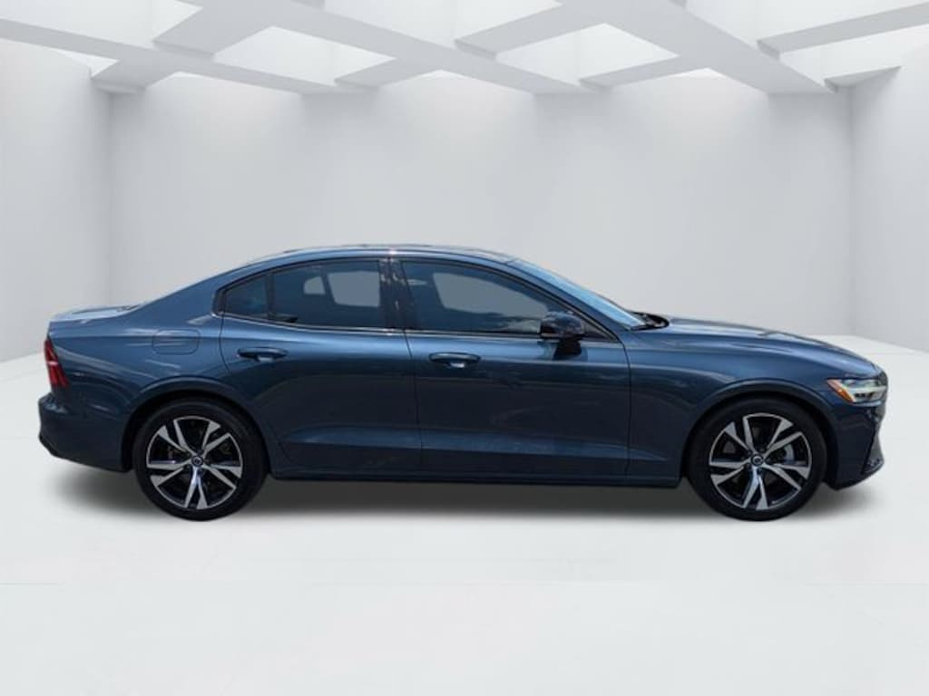 Certified 2025 Volvo S60 B5 Core Sedan