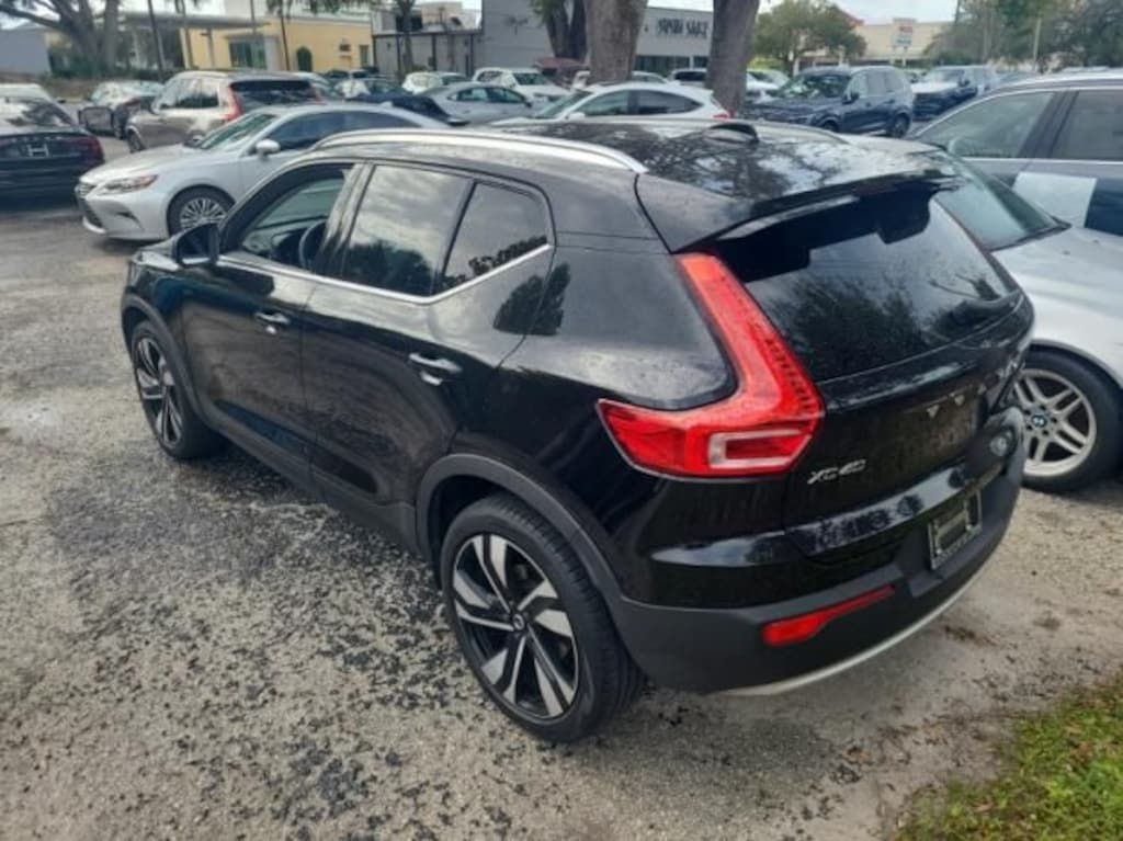 Certified 2023 Volvo XC40 B5 Plus Bright Theme SUV