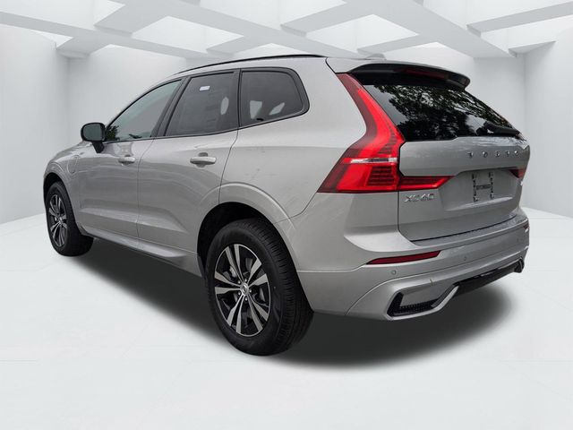 2025 Volvo XC60 Core - Photo 6