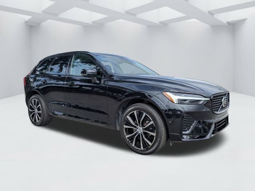 Certified 2024 Volvo XC60 B5 Plus Dark Theme SUV