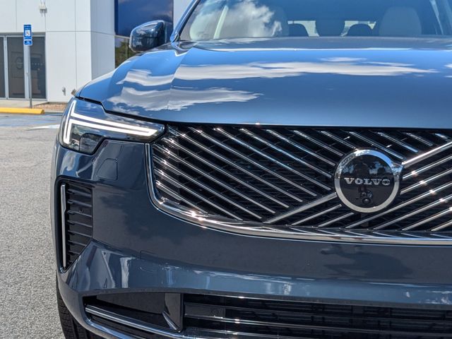 2026 Volvo XC90 Ultra - Photo 13