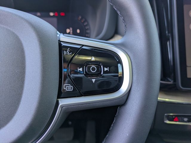 2026 Volvo XC60 Core - Photo 33