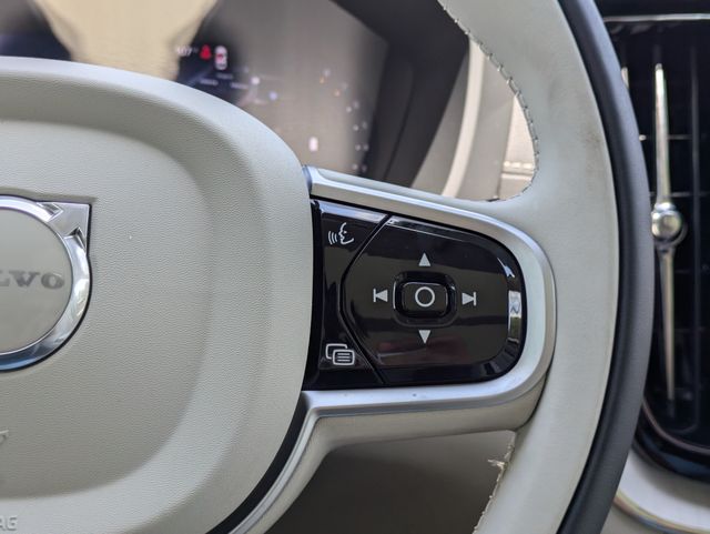 2026 Volvo XC60 Ultra - Photo 27