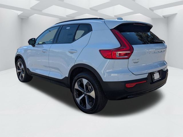 2026 Volvo XC40 Plus - Photo 7