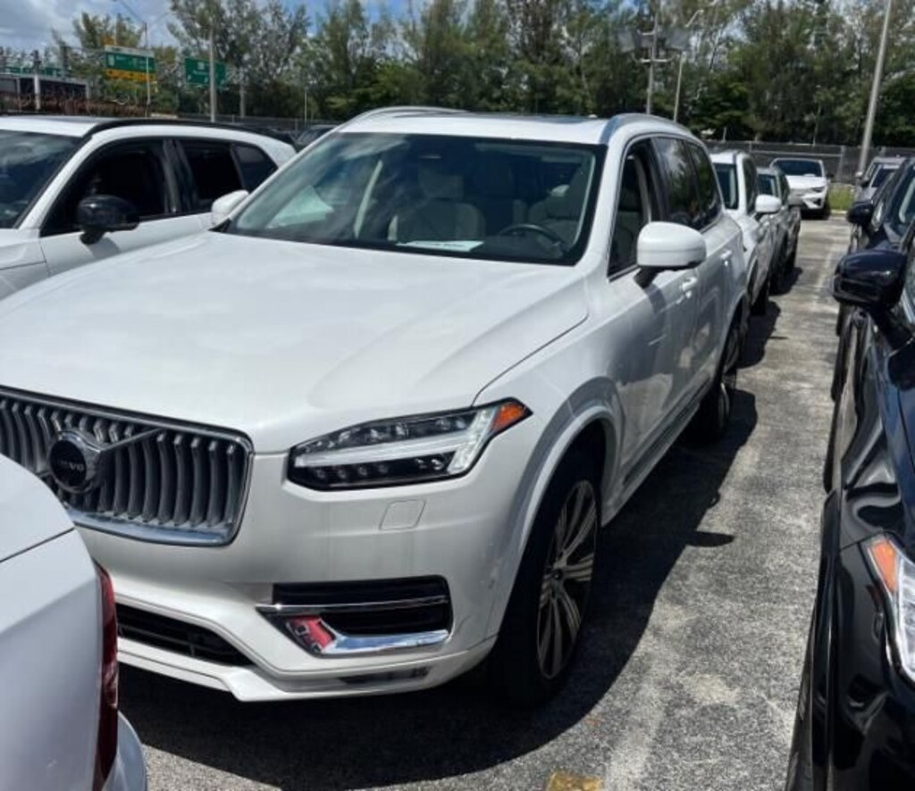 Used 2024 Volvo XC90 B5 Plus SUV