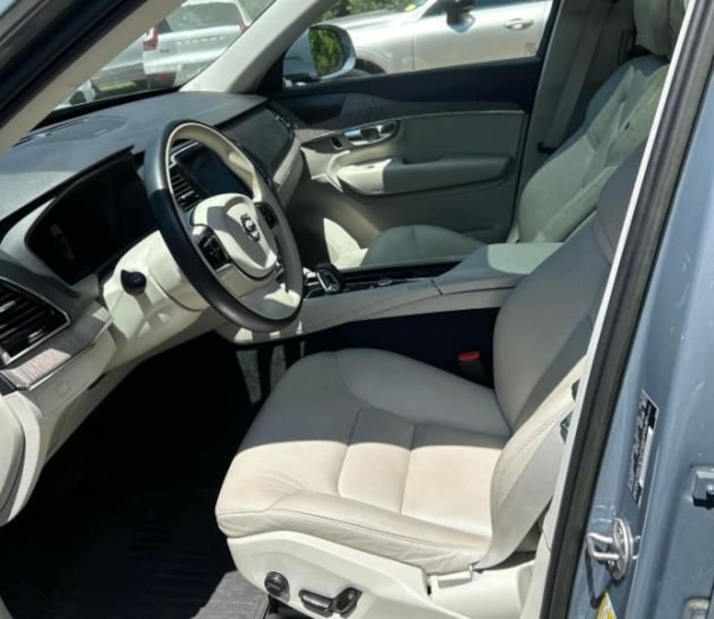 Used 2023 Volvo XC90 B6 Plus 6-Seater SUV