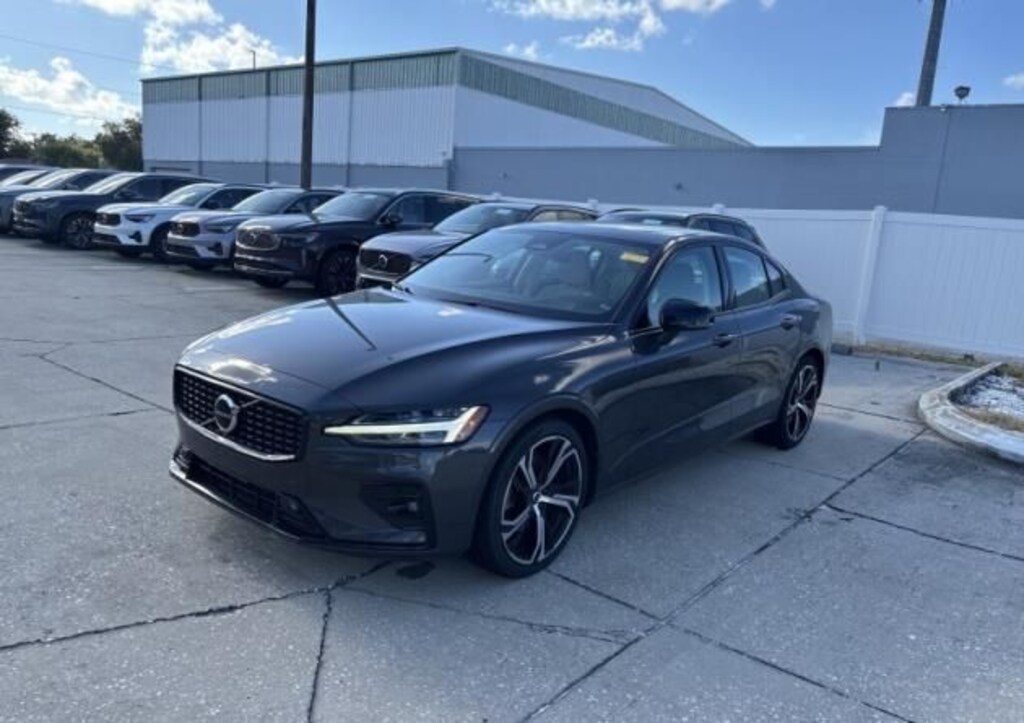 Used 2023 Volvo S60 B5 Core Dark Theme Sedan
