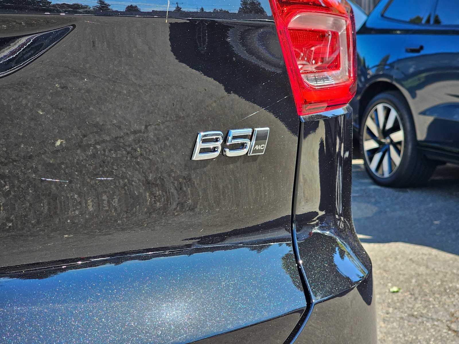 2025 Volvo XC40 Plus - Photo 15