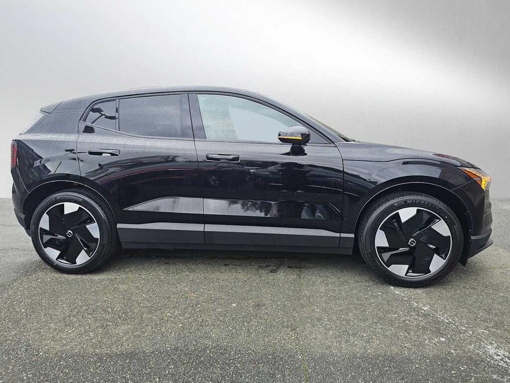New 2026 Volvo EX30 Single Motor Plus SUV