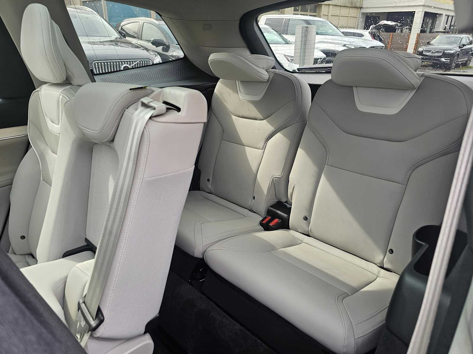 2025 Volvo EX90 Ultra - Photo 20