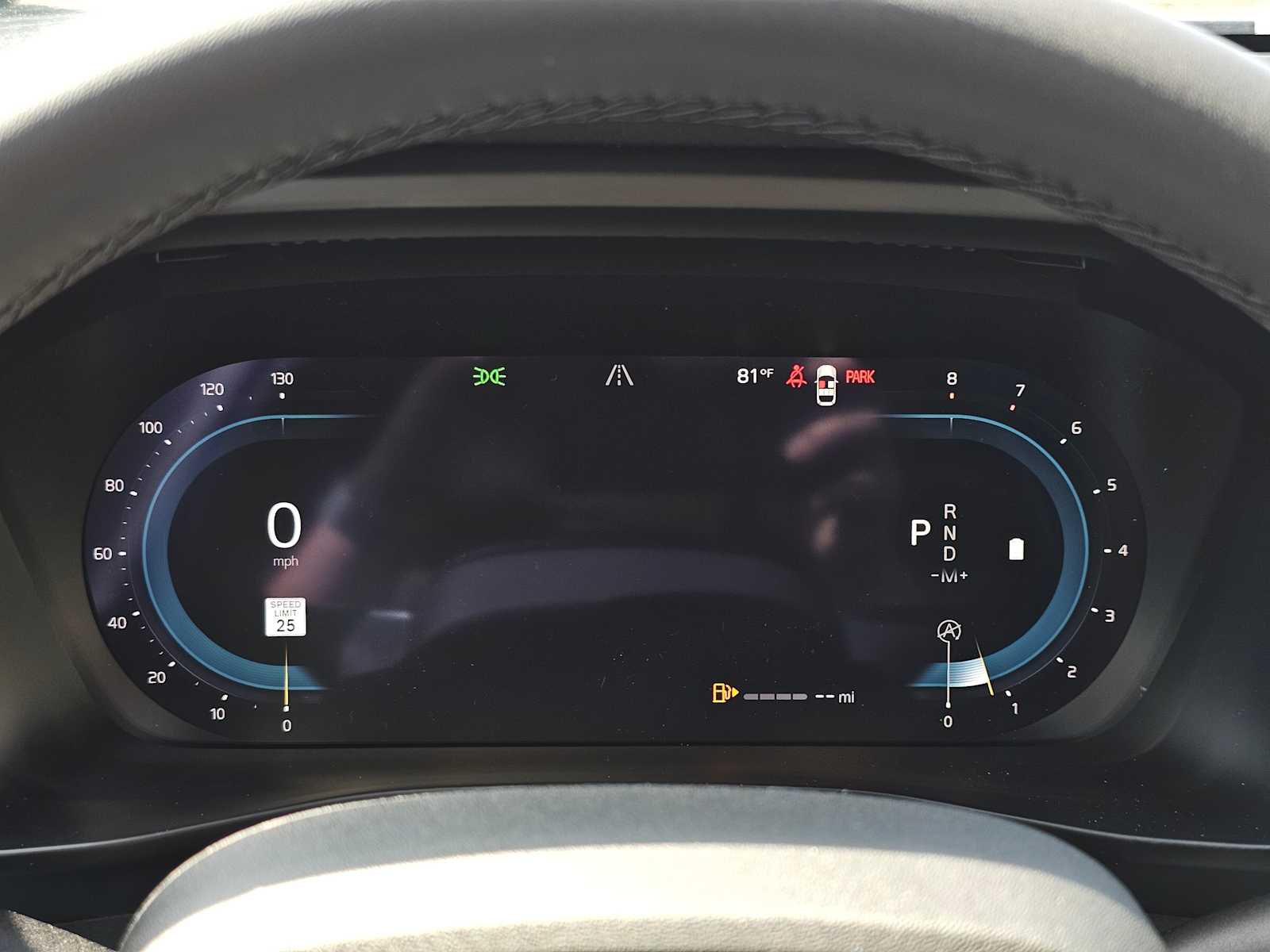 2025 Volvo XC40 Ultra - Photo 20