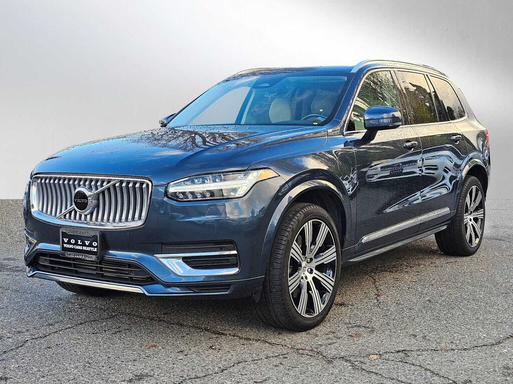 Certified 2024 Volvo XC90 plug-in hybrid T8 Core Bright SUV