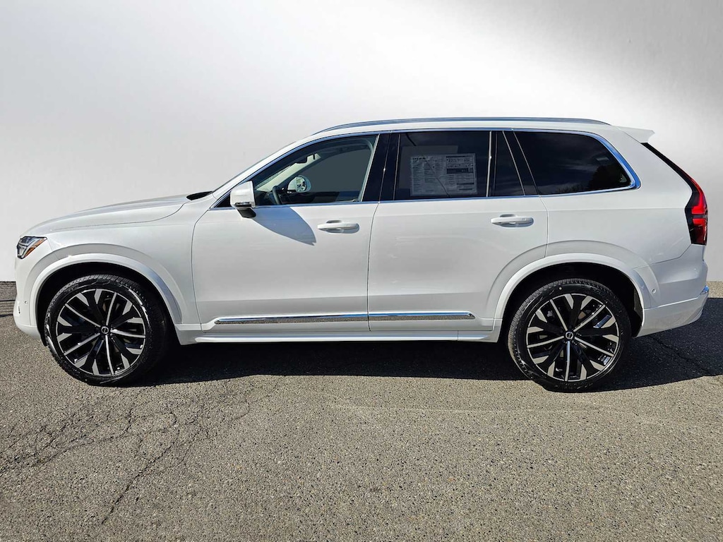 New 2025 Volvo XC90 B6 (2025.5) Plus 7-Seater SUV