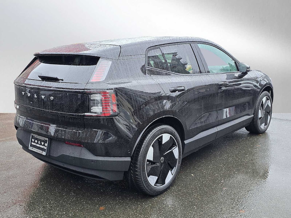 New 2026 Volvo EX30 Twin Motor Ultra SUV