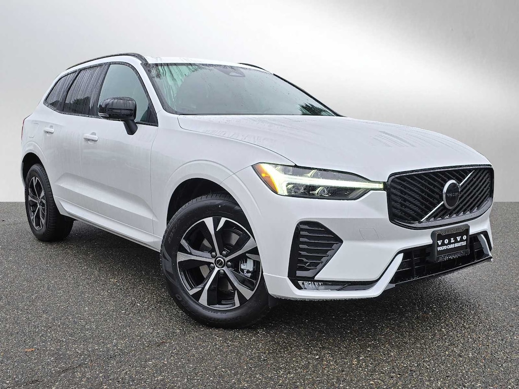 New 2026 Volvo XC60 B5 Core SUV