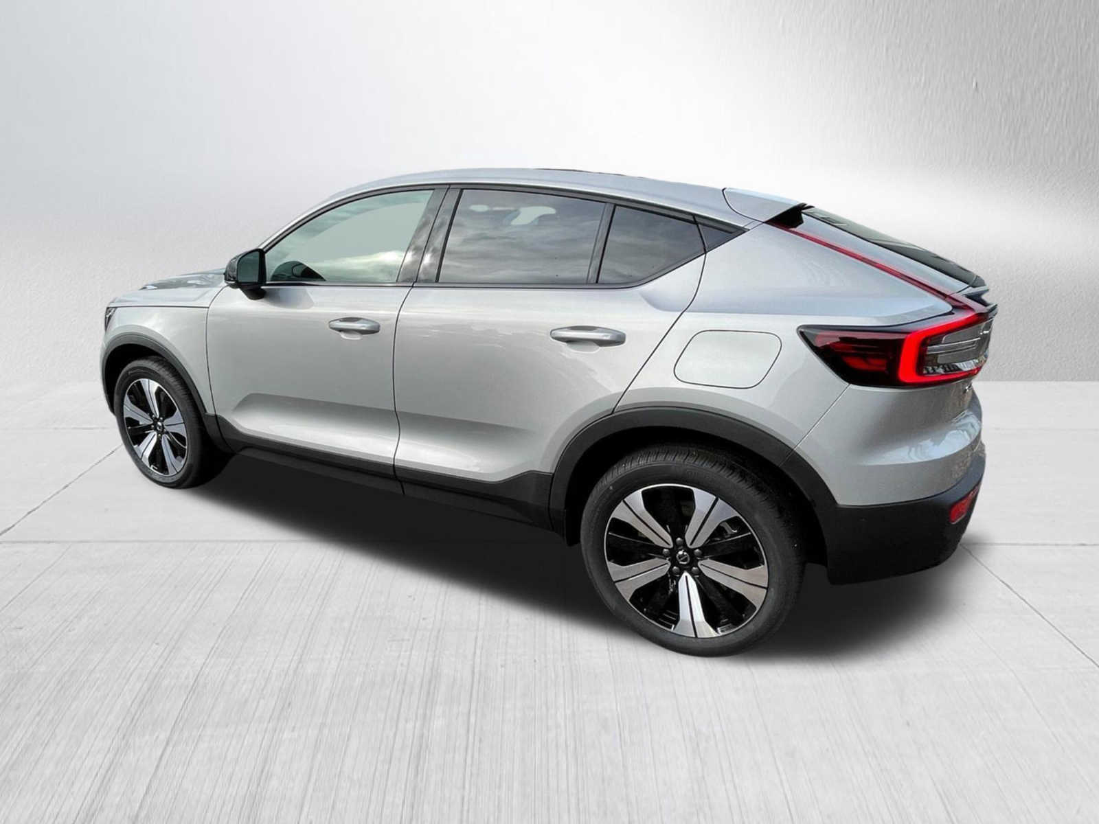 2023 Volvo C40 Recharge Plus photo 3
