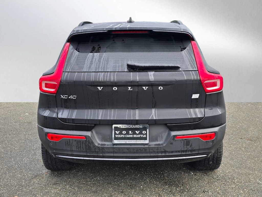 Certified 2024 Volvo XC40 Recharge Pure Electric Twin Ultimate SUV