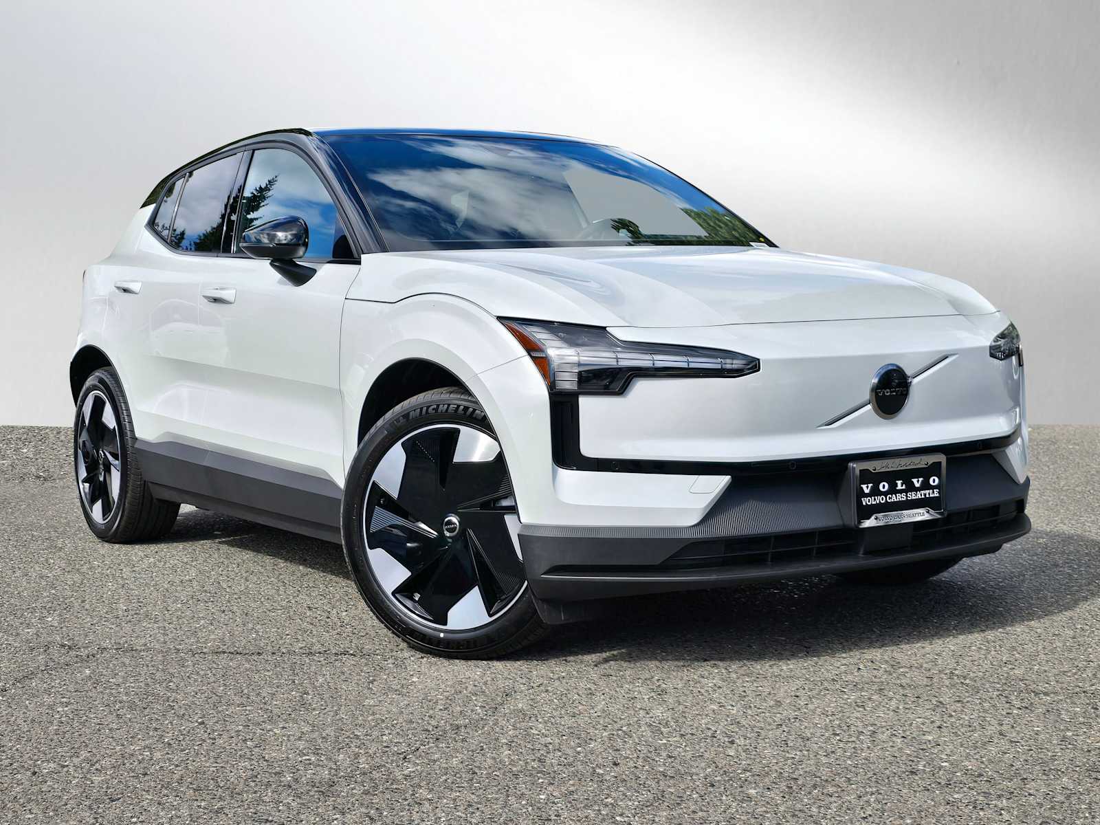 2025 Volvo EX30