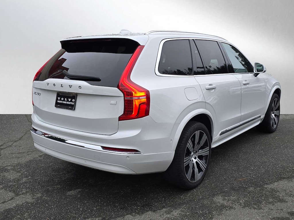 Certified 2024 Volvo XC90 plug-in hybrid T8 Plus Bright 7-Seater SUV